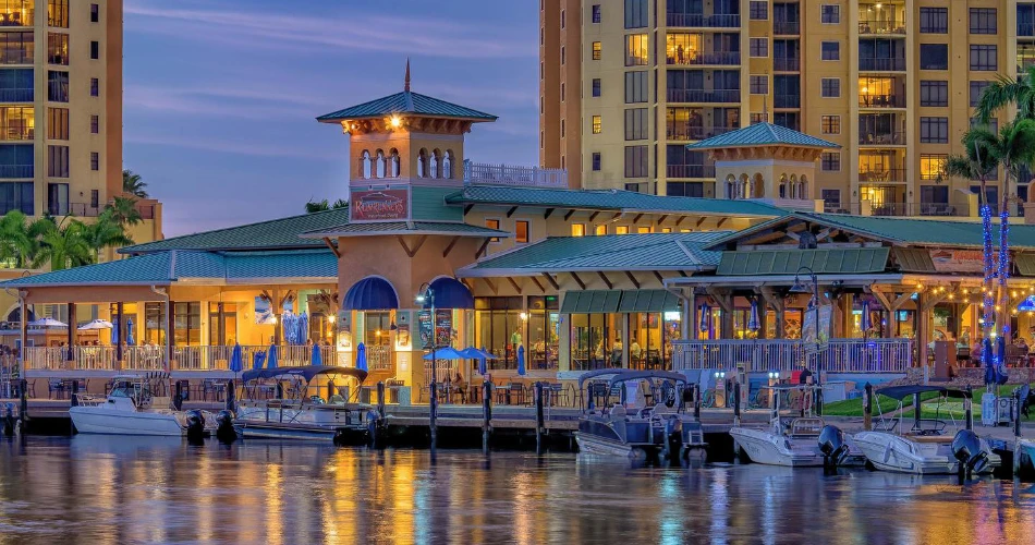 20 Best Night Attractions in Destin