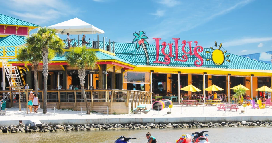 20 Best Night Attractions in Destin
